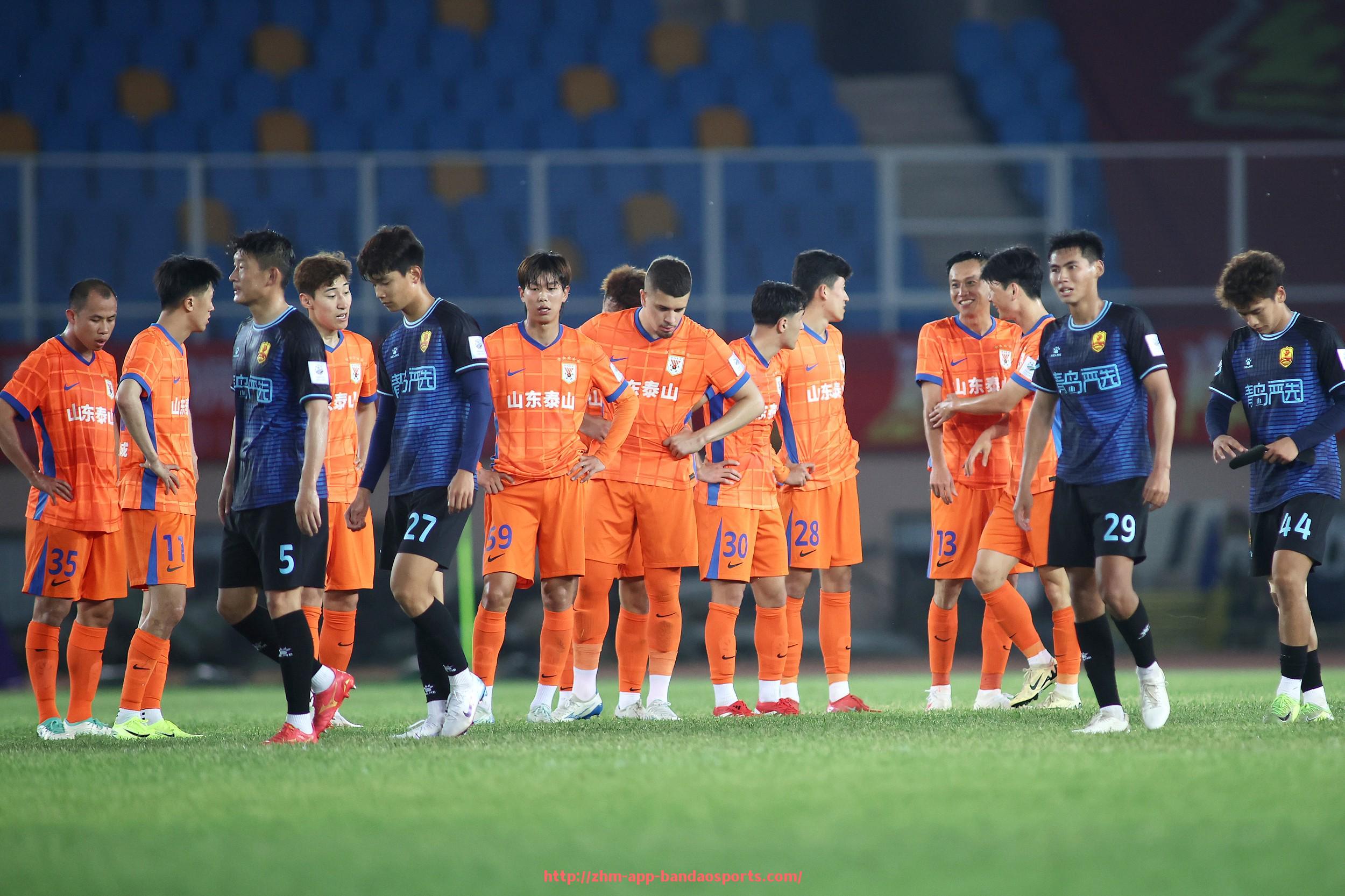 半岛体育app-黑马崛起豪强失色2009西甲中游球队逆袭传奇再现